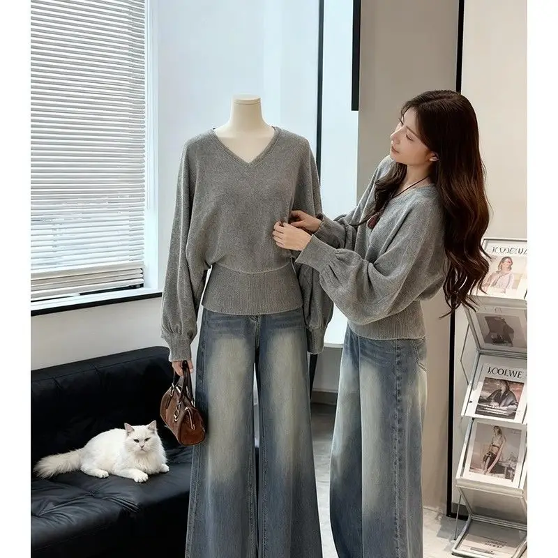Vintage Collectible Clothing - Solid V Neck Knitting Sweater for
